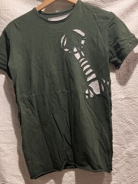 Alabama Chanin, XS, Green T-Shirt with white Reverse Applique: Lobster